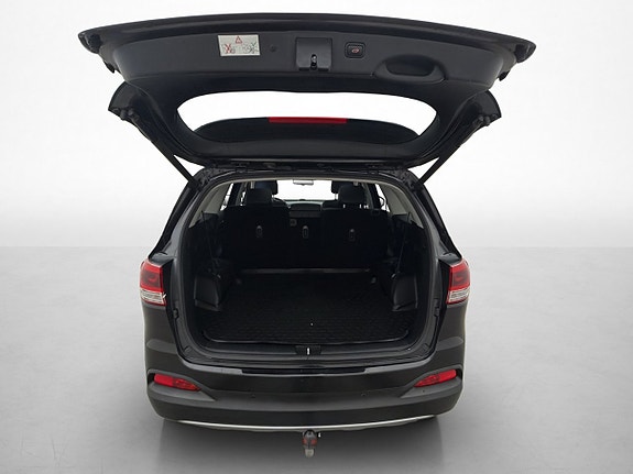 Kia Sorento 8 of 30