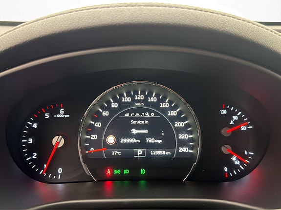 Kia Sorento 21 of 30