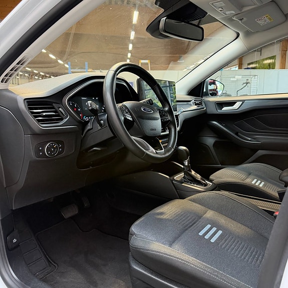 Ford Focus 8 of 11