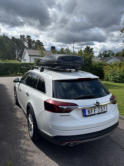 Opel Insignia Country Tourer 14 of 14