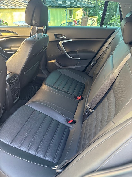 Opel Insignia Country Tourer 6 of 14