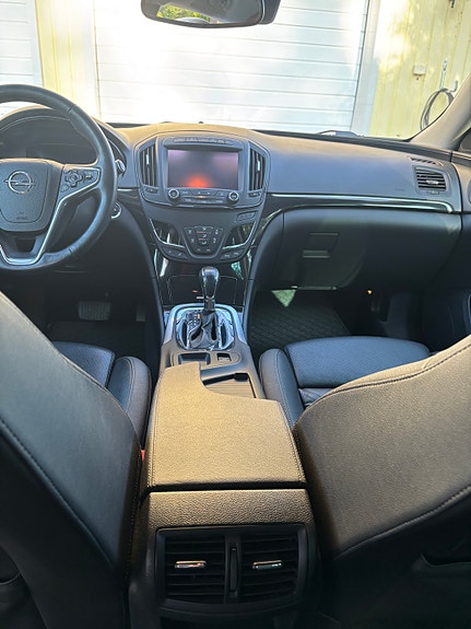 Opel Insignia Country Tourer 5 of 5