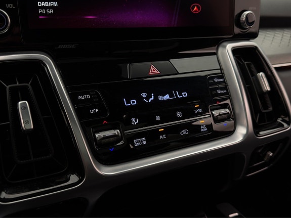 Kia Sorento 24 of 30