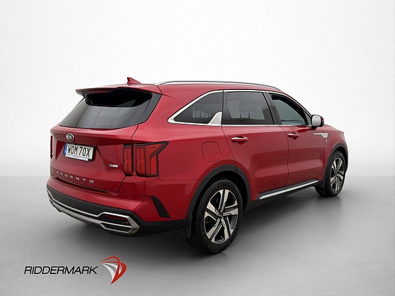 Kia Sorento 4 of 30