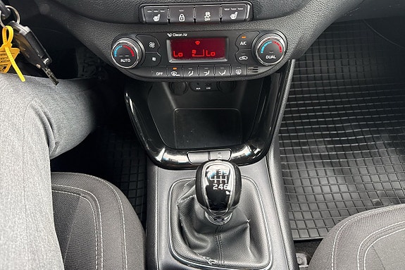 Kia Ceed 20 of 20