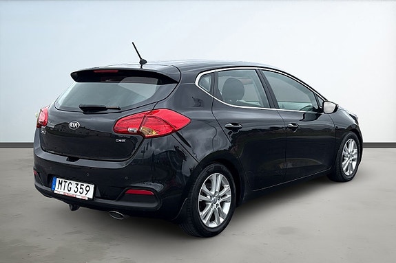 Kia Ceed 5 of 5
