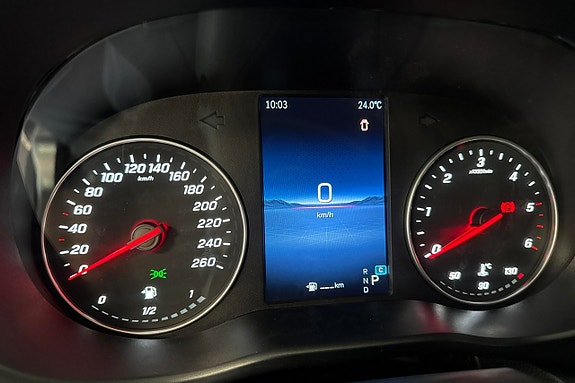 Mercedes-Benz Vito 119 8 of 17