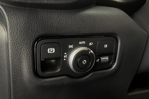 Mercedes-Benz Vito 119 11 of 17