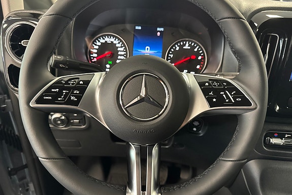 Mercedes-Benz Vito 119 7 of 17