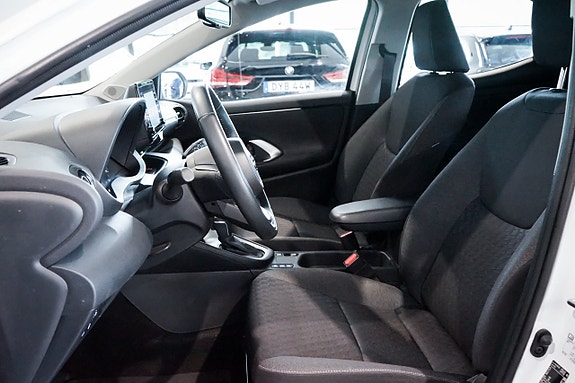 Toyota Yaris 22 of 25