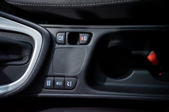 Toyota Yaris 17 of 25
