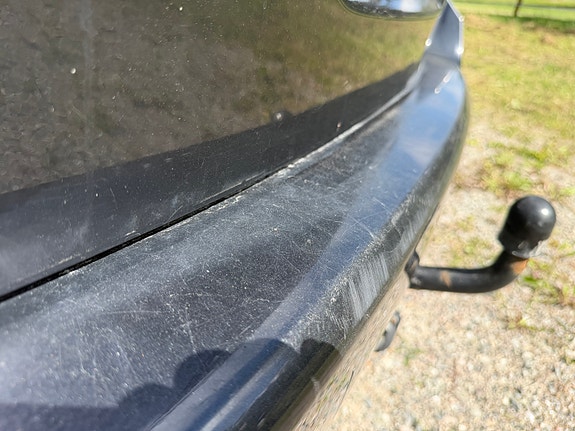 Subaru Legacy 14 of 17
