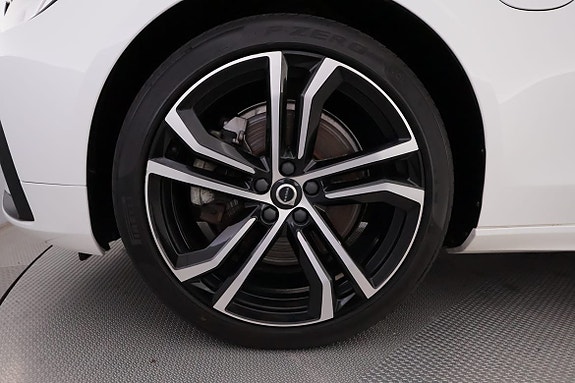 Volvo V90 21 of 22