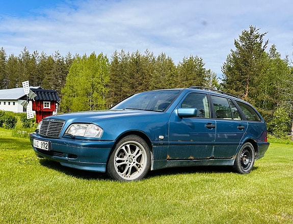 Mercedes-Benz 250 13 of 14