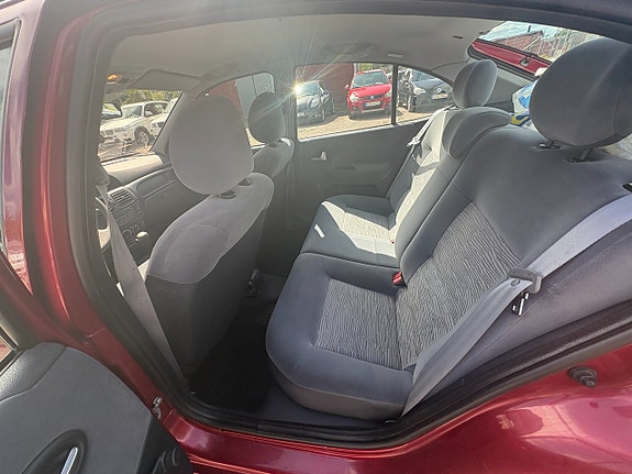 Renault Megane 5 of 5