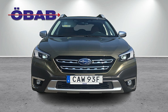 Subaru Outback 2 of 5