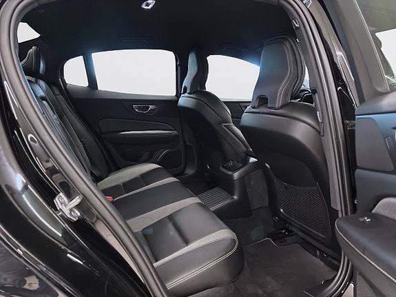Volvo S60 10 of 17