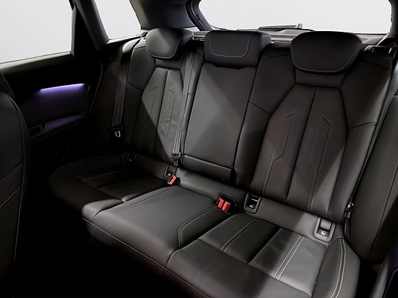 Audi Q4 e-tron 10 of 20