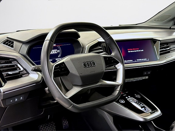 Audi Q4 e-tron 9 of 20