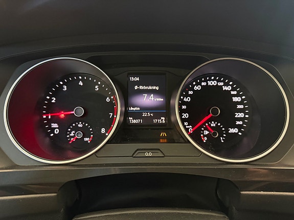 Volkswagen Tiguan 12 of 19