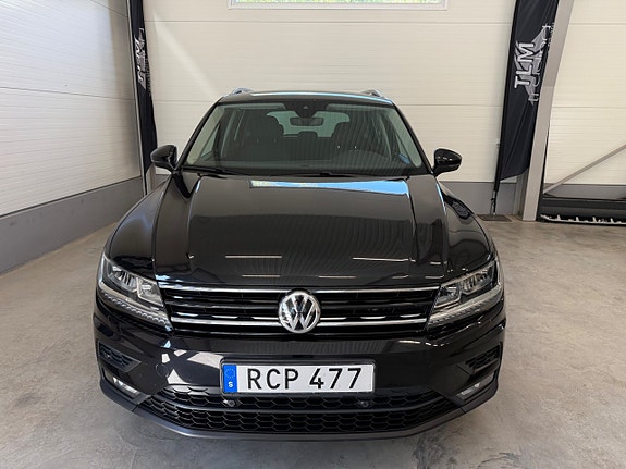 Volkswagen Tiguan 5 of 5