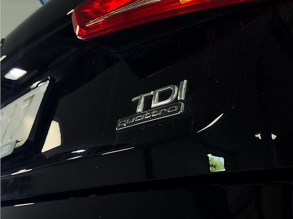 Audi Q3 6 of 16