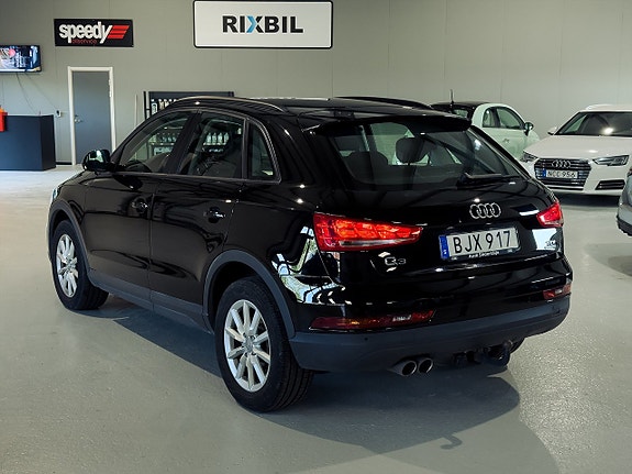 Audi Q3 7 of 16