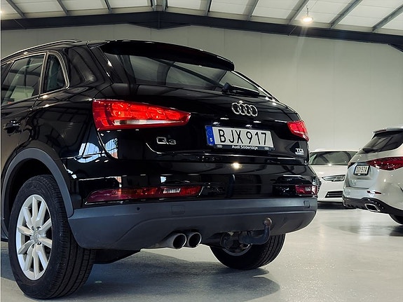 Audi Q3 8 of 16