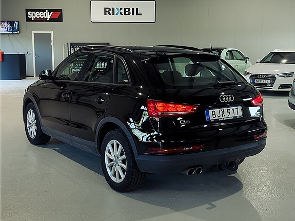 Audi Q3 7 of 16