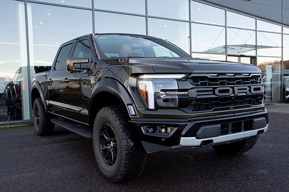 Ford F-150 3 of 5