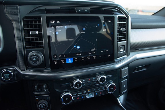 Ford F-150 12 of 15