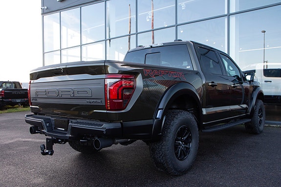 Ford F-150 5 of 5