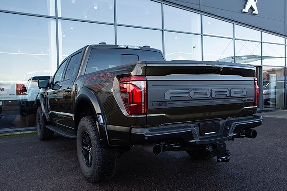 Ford F-150 7 of 15
