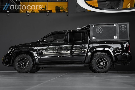 Volkswagen Amarok 7 of 30