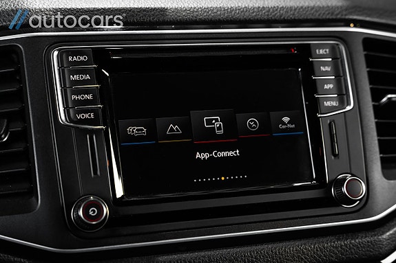 Volkswagen Amarok 30 of 30