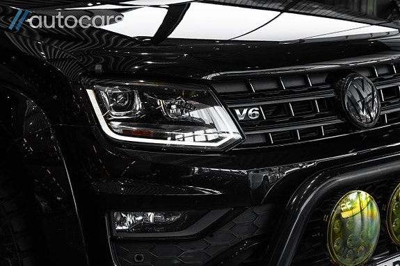Volkswagen Amarok 12 of 30