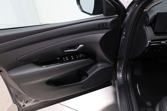 Hyundai Tucson 21 of 24