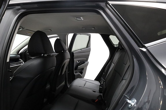 Hyundai Tucson 9 of 24