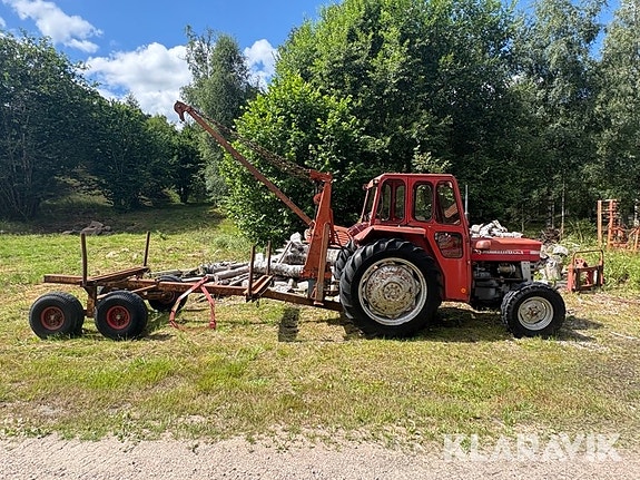 Traktor Massey Ferguson 135 med Skogskärra oc 5 of 5