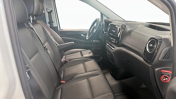 Mercedes-Benz Vito 119 3 of 12