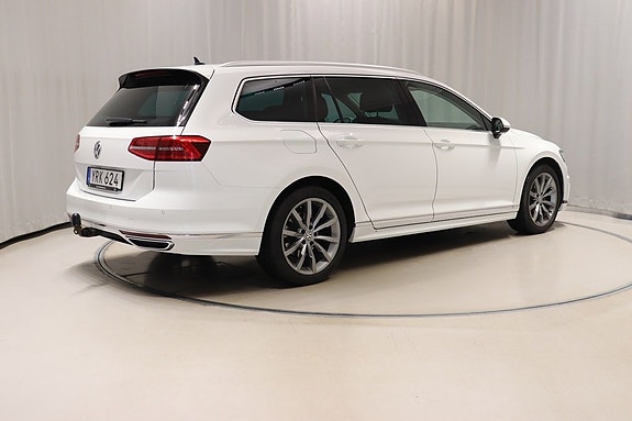 Volkswagen Passat 4 of 5