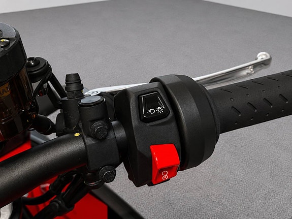 Aprilia Touno 660 | Quickshifter | Farthållare | TFT-display 9 of 9