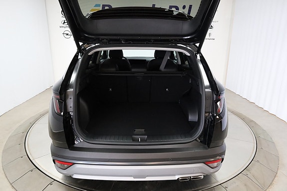 Hyundai Tucson 10 of 25