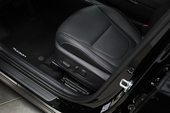 Hyundai Tucson 13 of 24