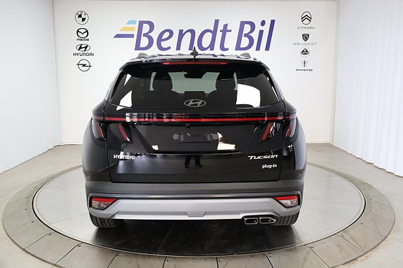Hyundai Tucson 10 of 24