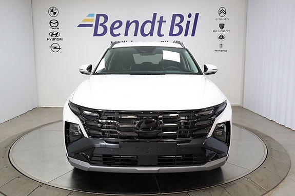 Hyundai Tucson 3 of 24