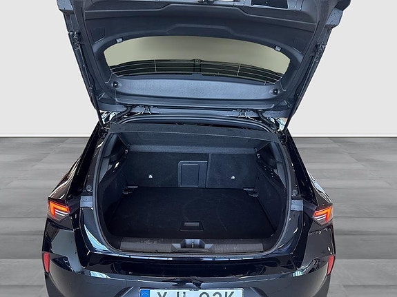Opel Astra 10 of 10
