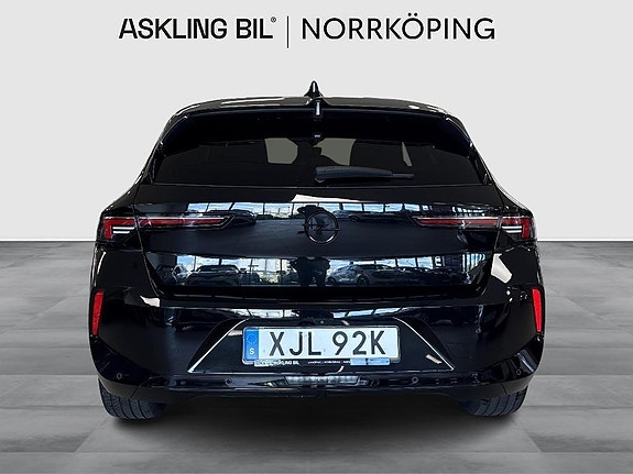 Opel Astra 4 of 10
