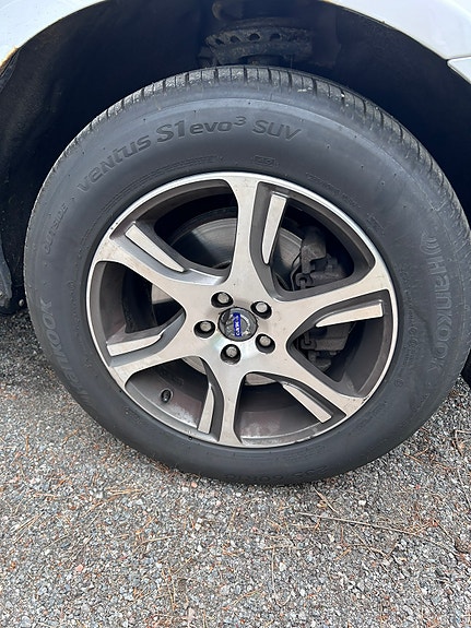 Volvo XC60 9 of 20