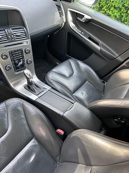 Volvo XC60 20 of 20